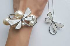 ПРИКАЗНАТА ЕСЕН С ТОП КОЛЕКЦИЯ БИЖУТА ЗА ЖЕНИ