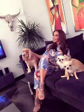 Вижте в какъв лукс живее Галена! Палат за милиони! Кой не би искал да е на нейно място!? СНИМКИ