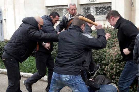 ЖЕСТОКО ОТМЪЩЕНИЕ за изнасиленото от мигранти 13-годишно русначе!