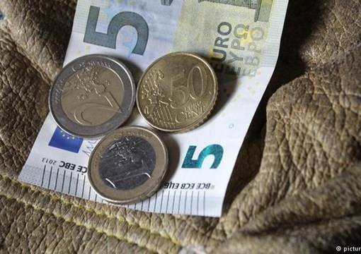 Разтърсващата изповед на българин, който работи в чужбина: Всички мислят, че съм банкомат!