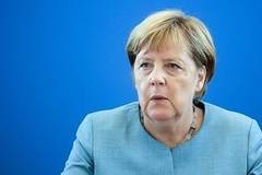 Меркел подкрепи кандидатурата на Манфред Вебер за председател на ЕК