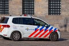 Двама души са ранени при нападение с нож в централната гара на Амстердам