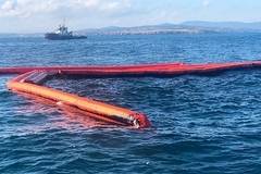 Стартира операцията по източване на мазута от потъналия кораб край Созопол