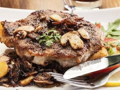 Мариновани свински пържоли с чесън