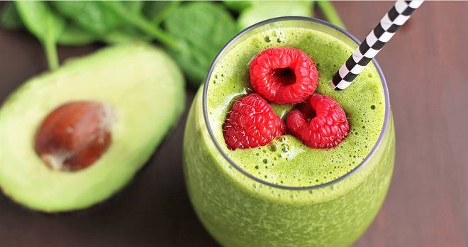 Енергизиращо зелено смути