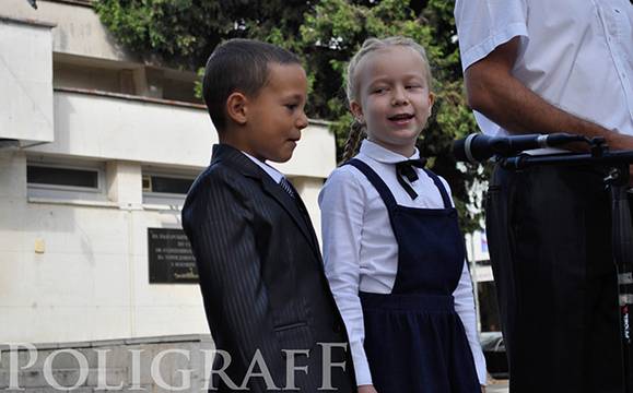 Бургас почете паметта на загиналите за Съединението с най-пъстрата церемония от години насам