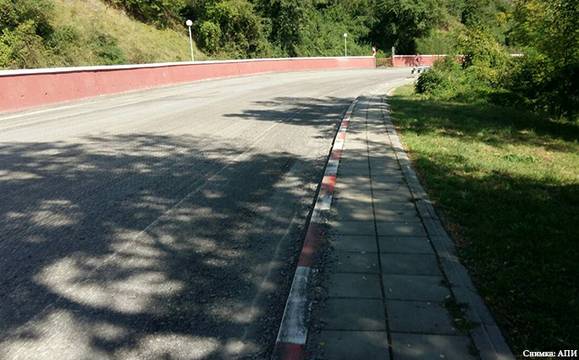 Утре ще се преасфалтира участъкът от път II-16 Своге – София