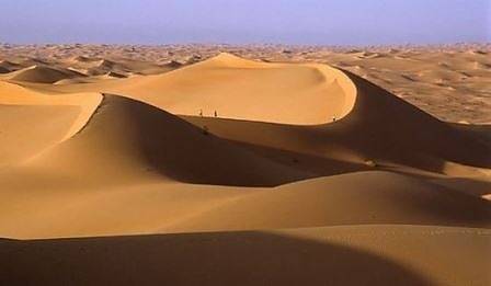 Вятърни турбини и слънчеви панели в Сахара ще осигурят повече валежи