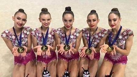 Грациите ни вече тренират в „Арена Армеец“ (СНИМКИ)