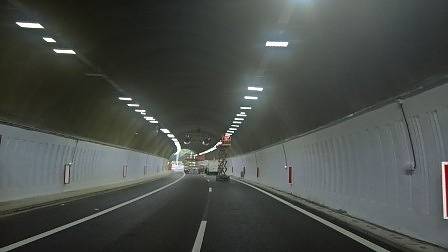 Временна промяна на движението по АП „Хемус“ заради самозапалил се автомобил