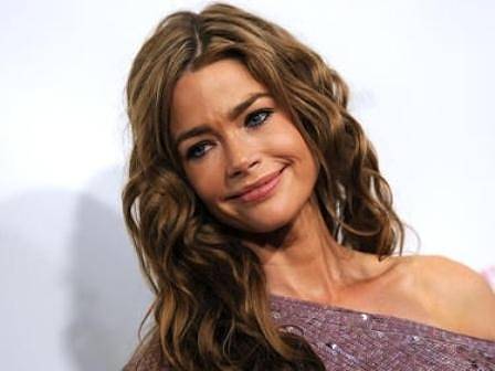 Актрисата Денис Ричардс се омъжи за колегата си Арън Файпърс