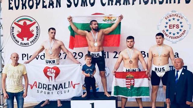 Световният шампион по бразилско жиу житцу Николай Николов за спорта и вкуса на победата