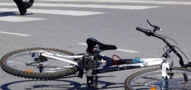 КОЛА УБИ ВЕЛОСИПЕДИСТ ВЪВ ВАРНА MEDIAMIX МЕДИЯМИКС-НОВИНИТЕ НА ЕДНО МЯСТО