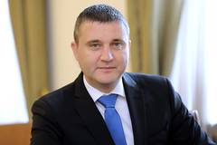 Горанов: Заплатите в бюджетния сектор може да се увеличат с 10% от 2019-а