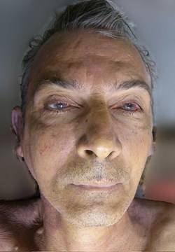 Полицията търси информация за самоличността на починал мъж