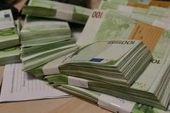 Разследващи откриха още 500 хил. лева на Арабаджиеви в Бургас