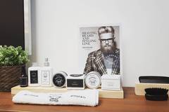ПОГРИЖЕТЕ СЕ ЗА МЪЖКАТА СИ КРАСОТА СЪС – ROVERHAIR BARBERS