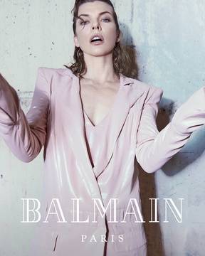 Milla Jovovich пръска искри в новата рекламна кампания на Balmain за идните хладни месеци