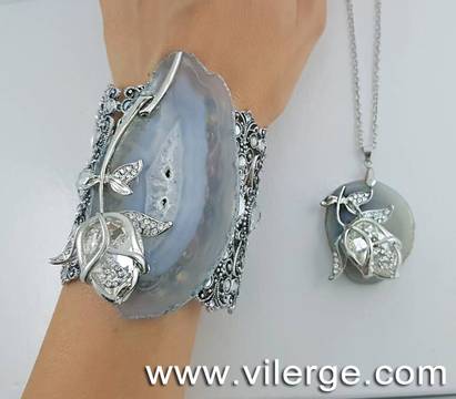 Снежно бяла серия бижута за КОЛЕДА и НОВА ГОДИНА