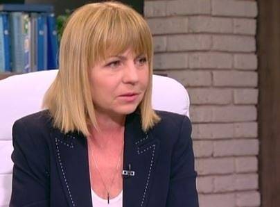 Фандъкова за ремонтите: Няма как да гарантираме, че някой майстор не си е оставил ръцете