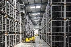 Осветление за складове