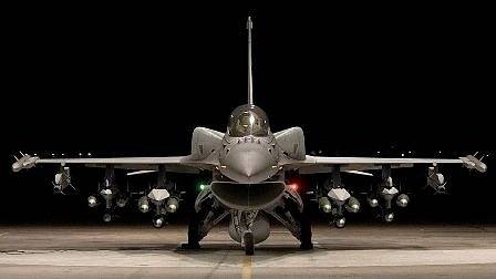 „Локхийд Мартин“ официално предложиха F-16V за българските военновъздушни сили