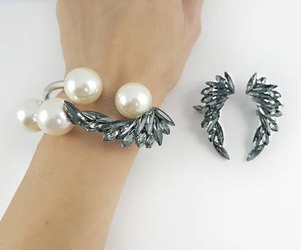 10те ТОП БИЖУТА С ПЕРЛИ ЗА ЗИМАТА