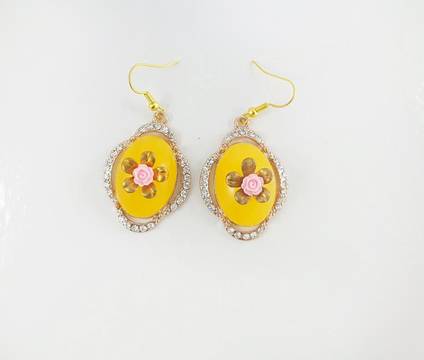 СТИЛНИ ОБЕЦИ С КЕХЛИБАР ЗА ЗИМАТА