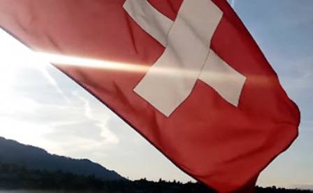 Товарен кораб под швейцарски флаг беше нападнат от пирати край Нигерия