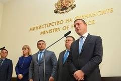 Държавата със спешни законодателни мерки срещу контрабандата