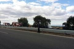 Движението по магистрала „Тракия” е затруднено заради горящи камиони