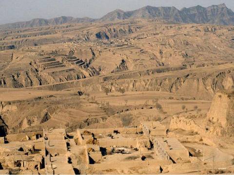 Китайски археолози откриха една от най-големите пирамиди в света