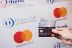 "Дайнърс клуб България" и Fibank разработиха кредитната карта от ново поколение Evolve