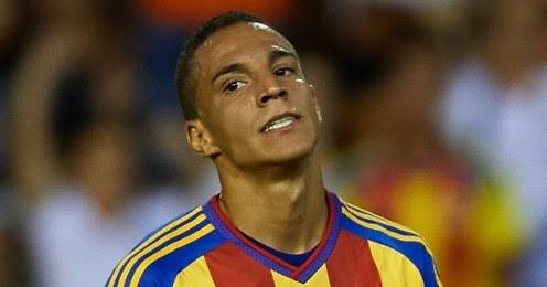 Идваме в Манчестър за трите точки каза нападателят на Валенсия