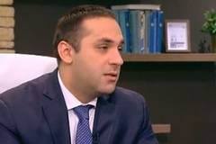 Министърът на икономиката: Бизнесът у нас започва да отказва поръчки, няма кой да работи