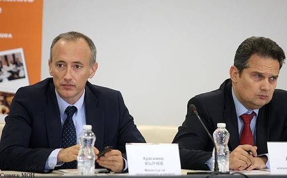 Вълчев: До началото на следващата година още 1 300 училища ще имат Wі-Fі