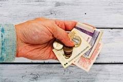 ТАВАНЪТ НА ПЕНСИИТЕ ЩЕ СЕ ВДИГНЕ НА 1200 ЛВ. ОТ 1 ЮЛИ ДОГОДИНА MEDIAMIX МЕДИЯМИКС-НОВИНИТЕ НА ЕДНО МЯСТО