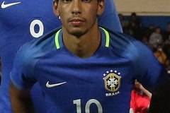 Агентът на оценяван на 69 милиона паунда плеймейкър е в Ливърпул, твърди бразилски журналист