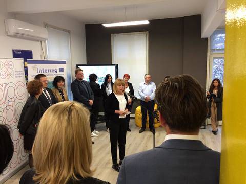 Софийската младежка иновационна лаборатория отвори врати