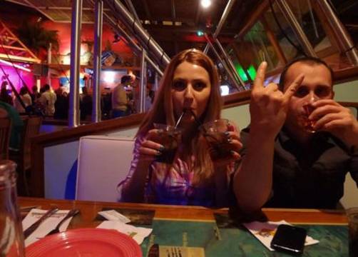 Изплуваха големи пикантерии за бившия съпруг на убитата Виктория, който се принудил да си купи самолет, защото