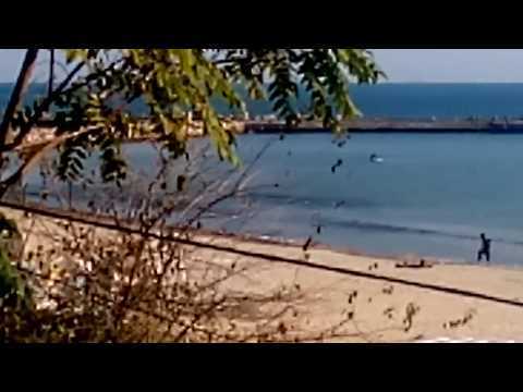 НА ПЛАЖ ПРЕЗ ОКТОМВРИ ВЪВ ВАРНА РАЗЛИЧНИТЕ НОВИНИ DIFFERENT NEWS