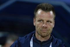 Сухия обмисля покана към Топчо – SportVox