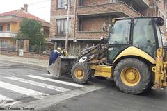 Започна изграждането на повдигнати пешеходни пътеки в Ахелой