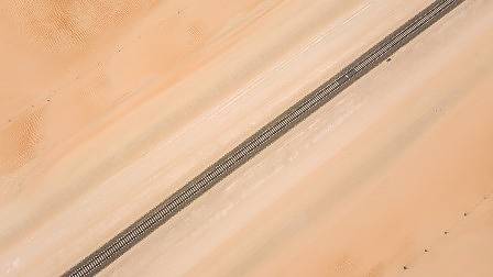 Саудитска Арабия пусна високоскоростен влак от Мека до Медина