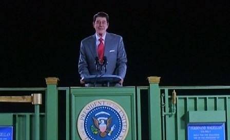 Холограма на Рейгън приветства посетителите на музей в Калифорния