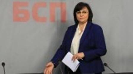 Нинова: Няма как застрахователите да приемат само 12 лв.