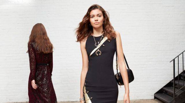 Световноизвестната марка Just Cavalli посреща клиенти в центъра на София