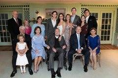 Дъщерята на президента George W. Bush се омъжи на интимна, тайна сватбена церемония