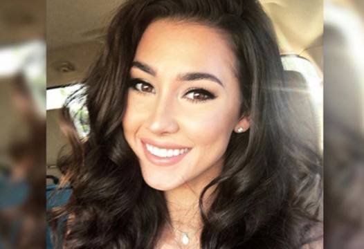 Застреляха ослепителна красавица зад волана