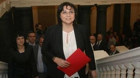 Очаква се днес БСП да внесе искане за вот на недоверие към правителството